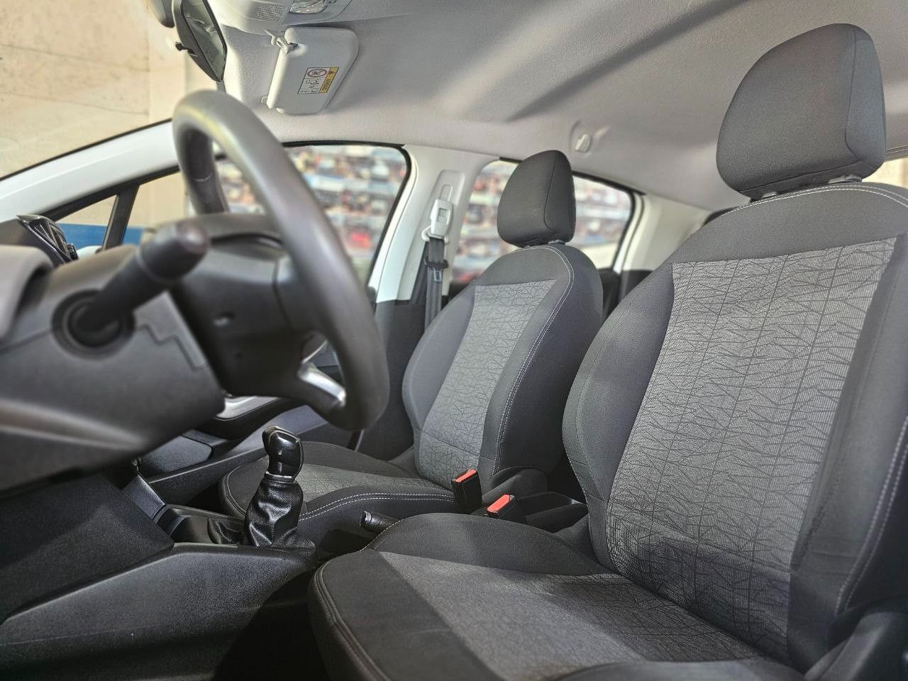 Peugeot 208 Usado en Mendoza, deRuedas