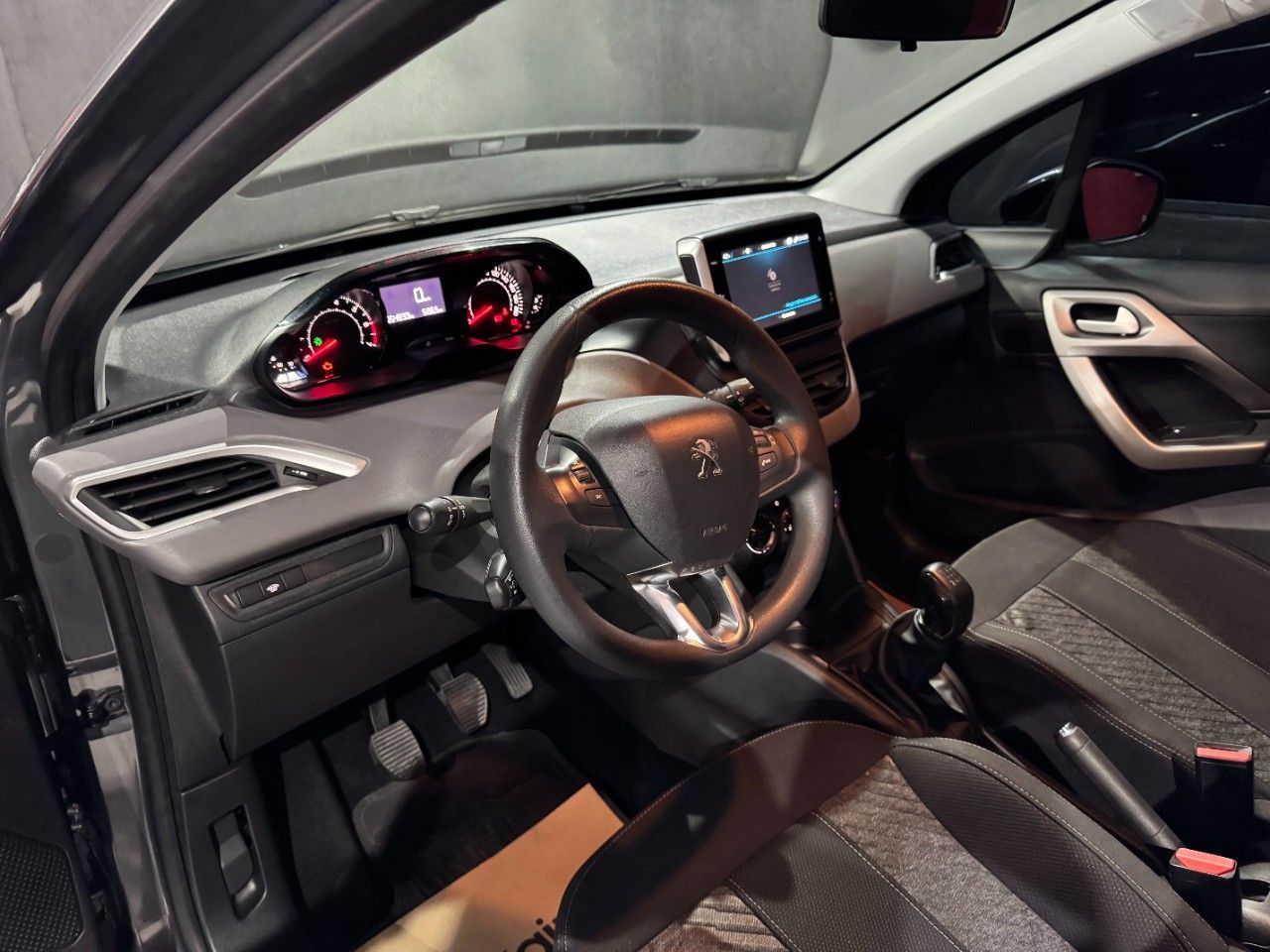 Peugeot 208 Usado Financiado en Córdoba, deRuedas