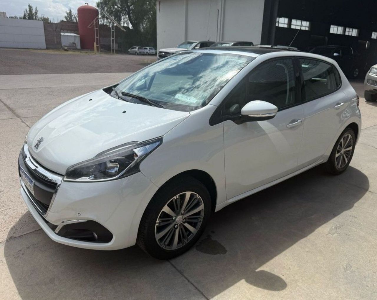 Peugeot 208 Usado en Mendoza, deRuedas