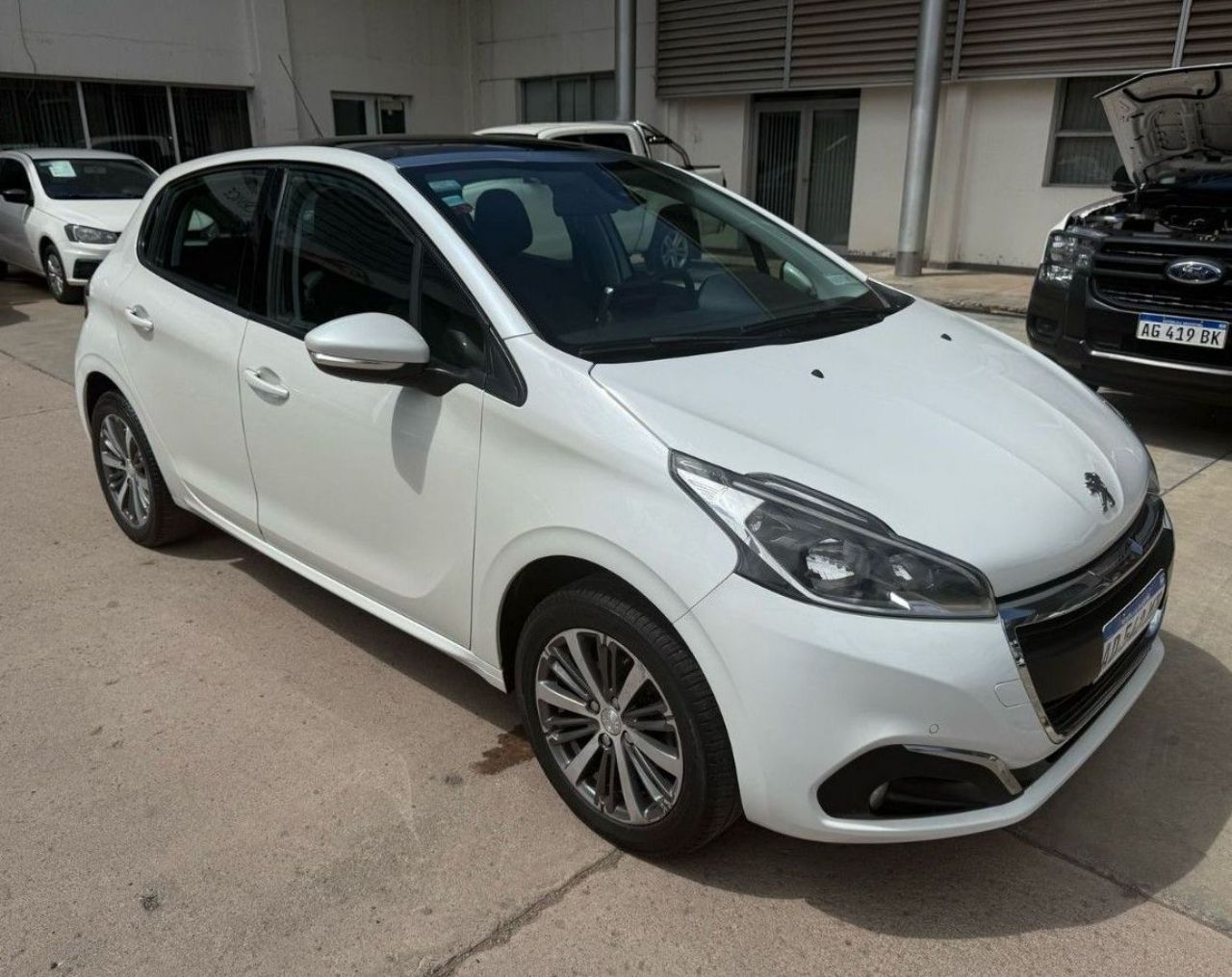 Peugeot 208 Usado en Mendoza, deRuedas