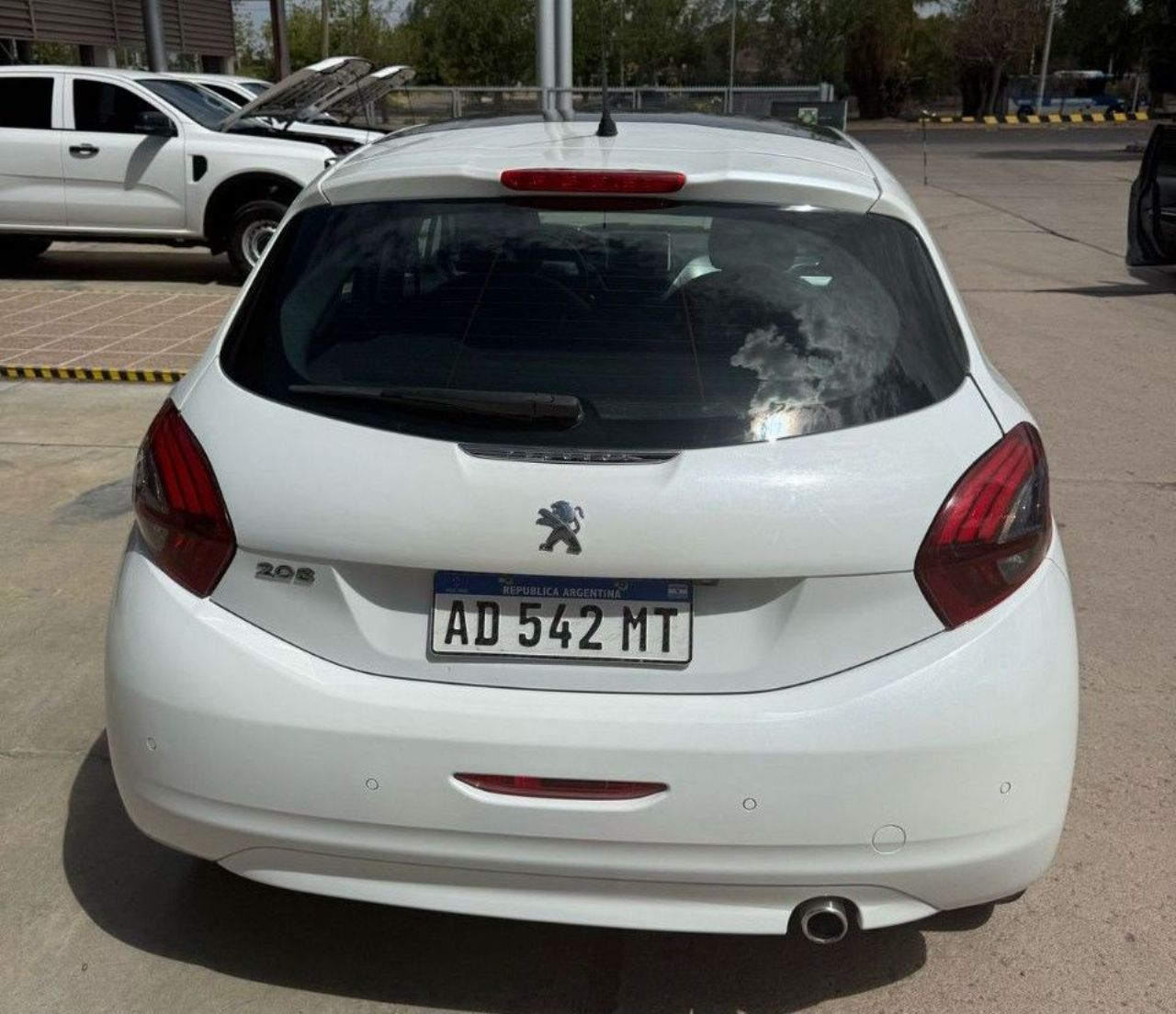 Peugeot 208 Usado en Mendoza, deRuedas
