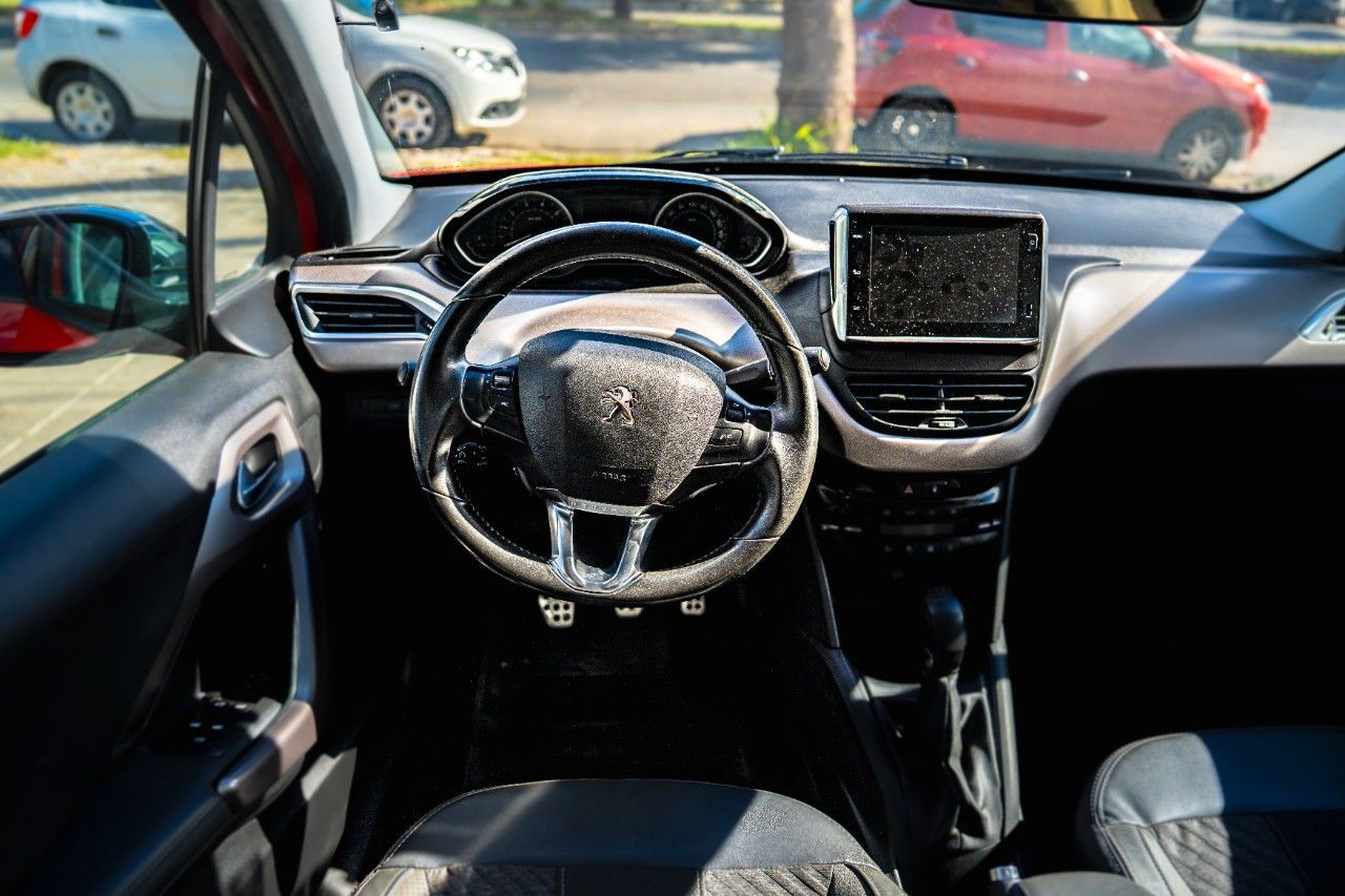 Peugeot 208 Usado Financiado en Córdoba, deRuedas
