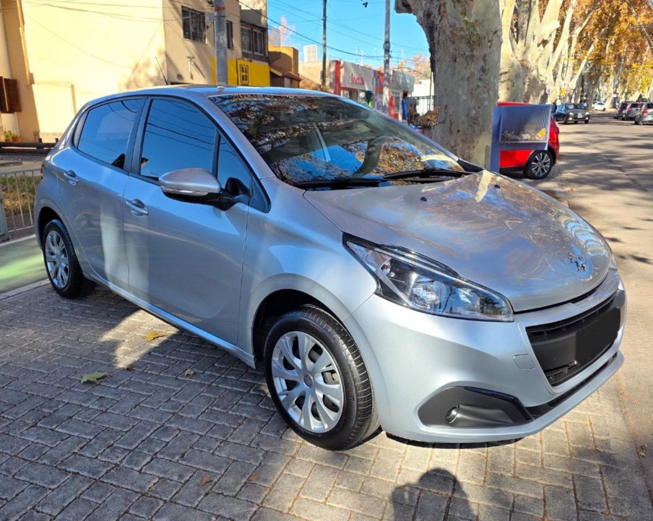 Peugeot 208 Usado en Mendoza, deRuedas