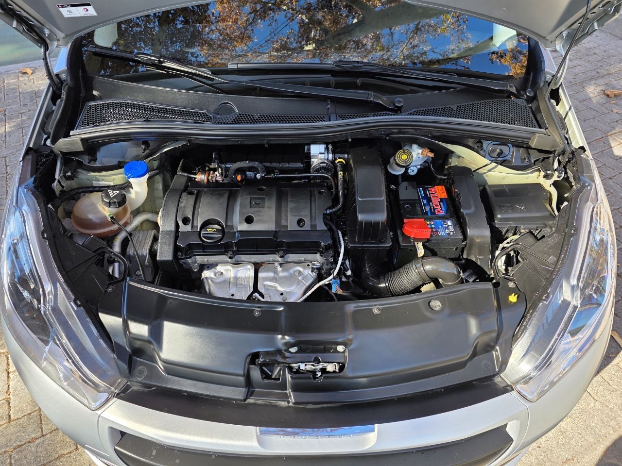 Peugeot 208 Usado en Mendoza, deRuedas