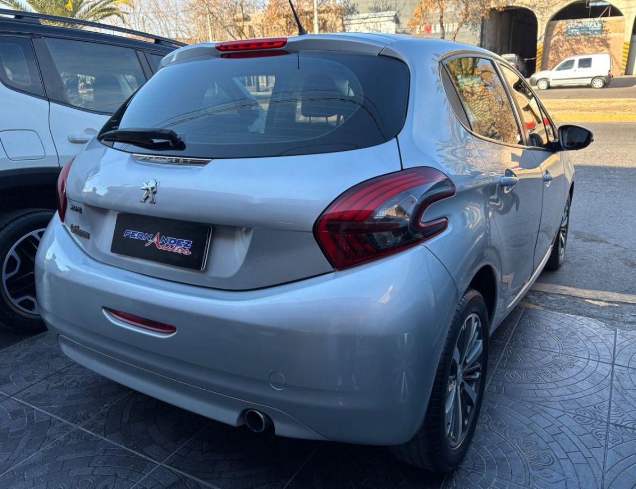 Peugeot 208 Usado en Mendoza, deRuedas