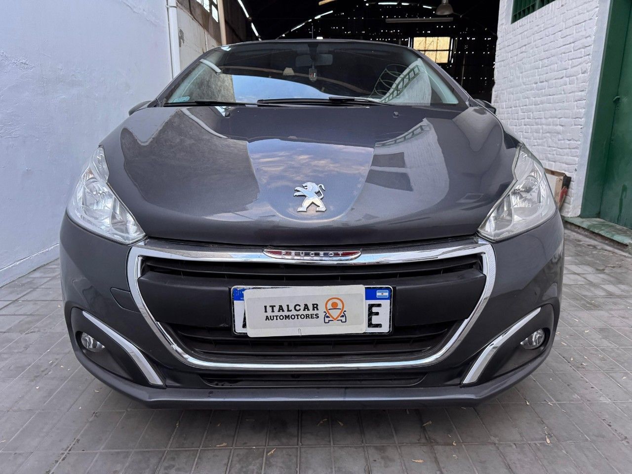 Peugeot 208 Usado Financiado en Mendoza, deRuedas