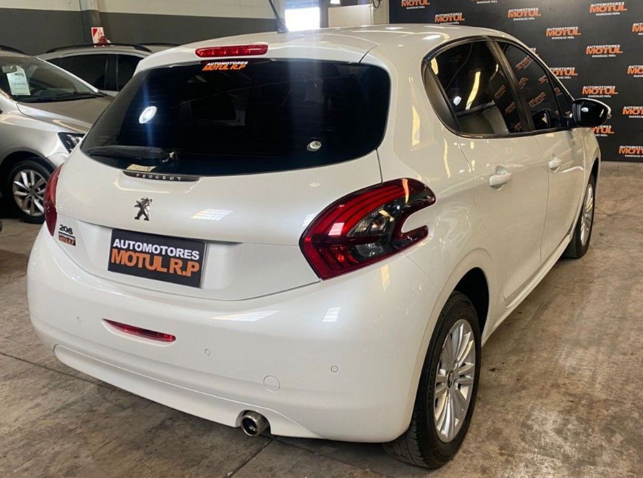 Peugeot 208 Usado en Mendoza, deRuedas