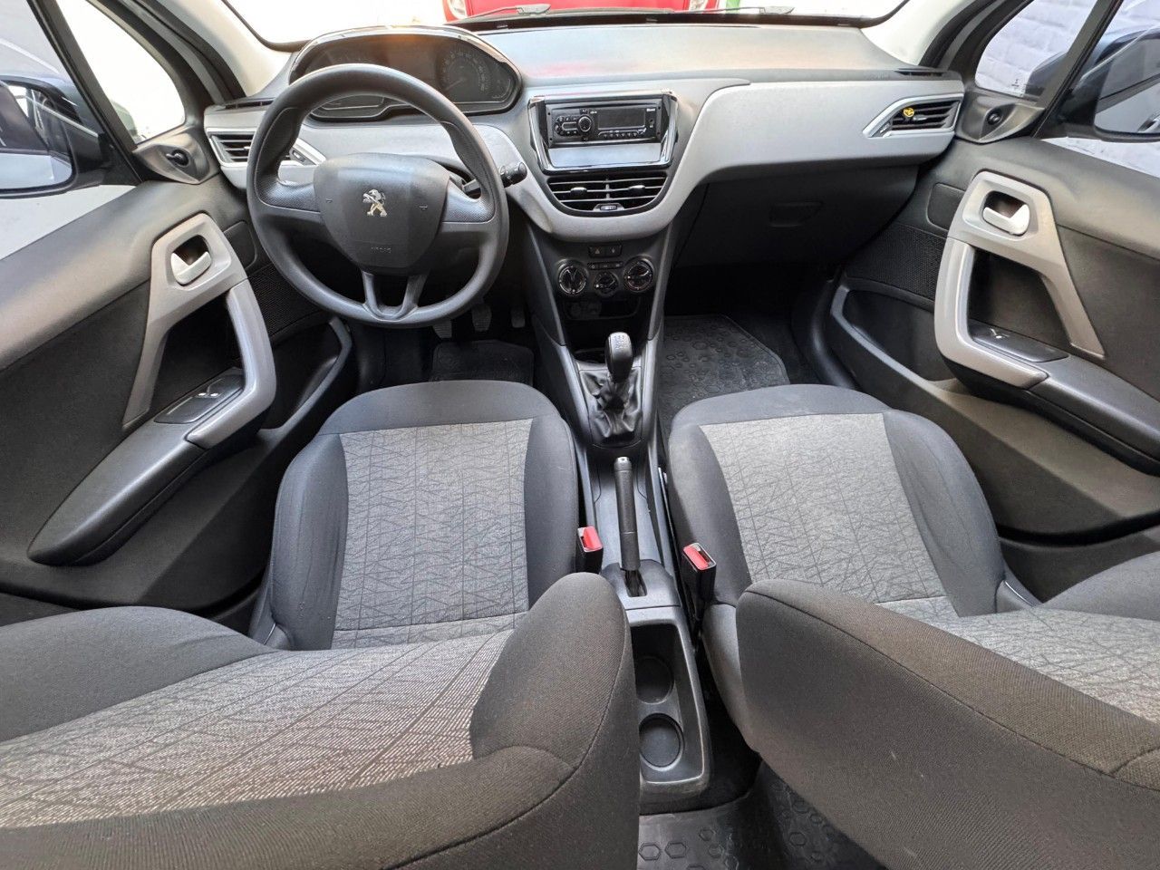 Peugeot 208 Usado Financiado en Mendoza, deRuedas