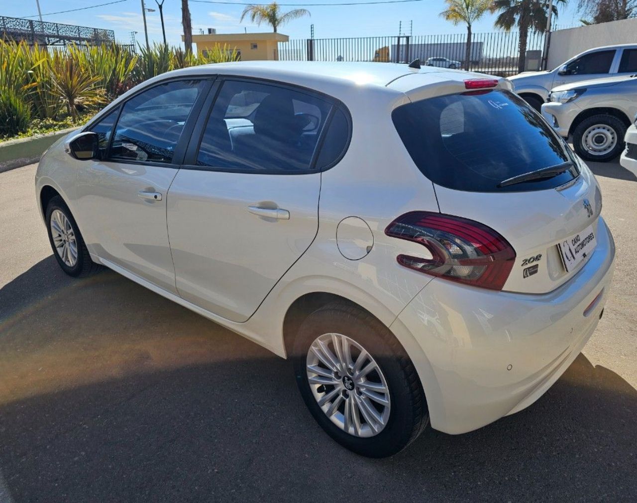 Peugeot 208 Usado Financiado en Mendoza, deRuedas