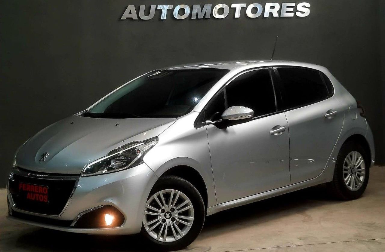 Peugeot 208 Usado Financiado en Córdoba, deRuedas