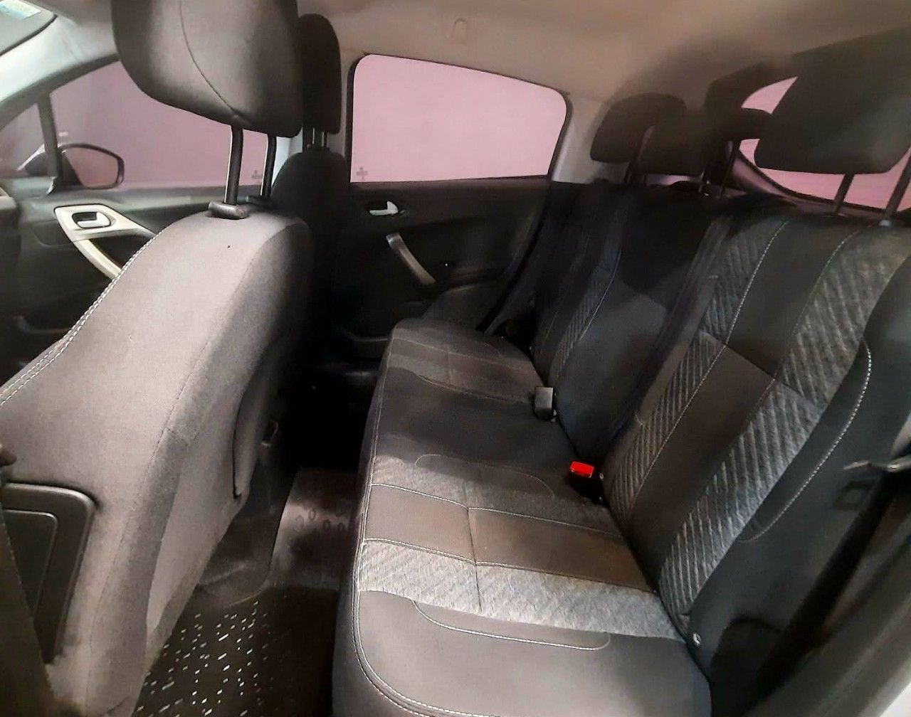 Peugeot 208 Usado Financiado en Córdoba, deRuedas
