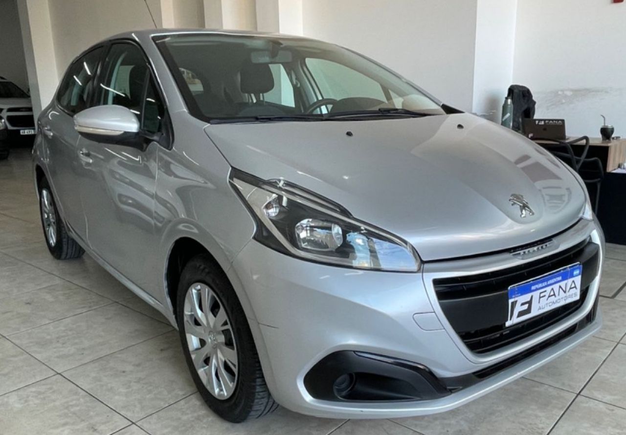 Peugeot 208 Usado Financiado en Mendoza, deRuedas