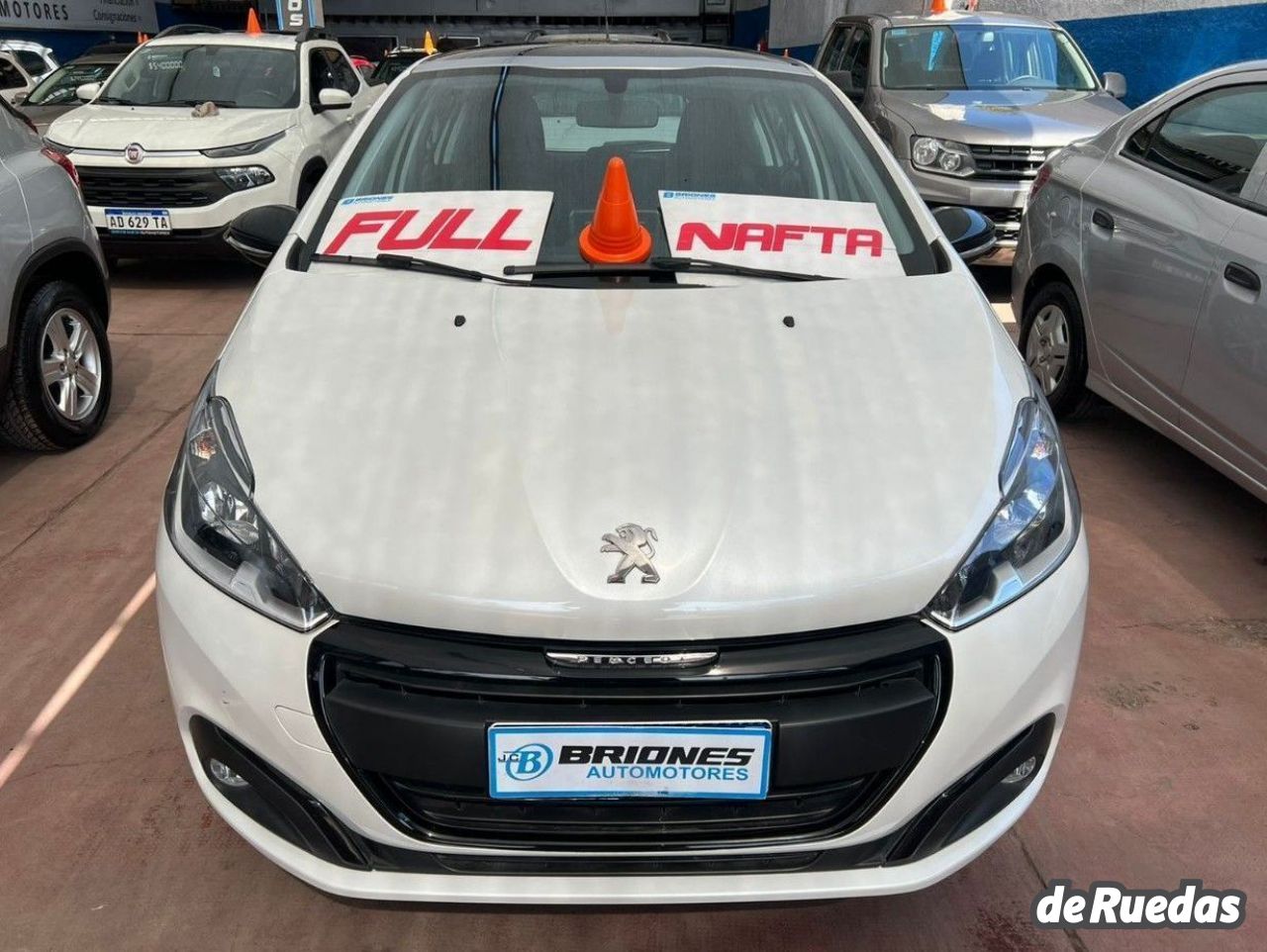 Peugeot 208 Usado en Mendoza, deRuedas