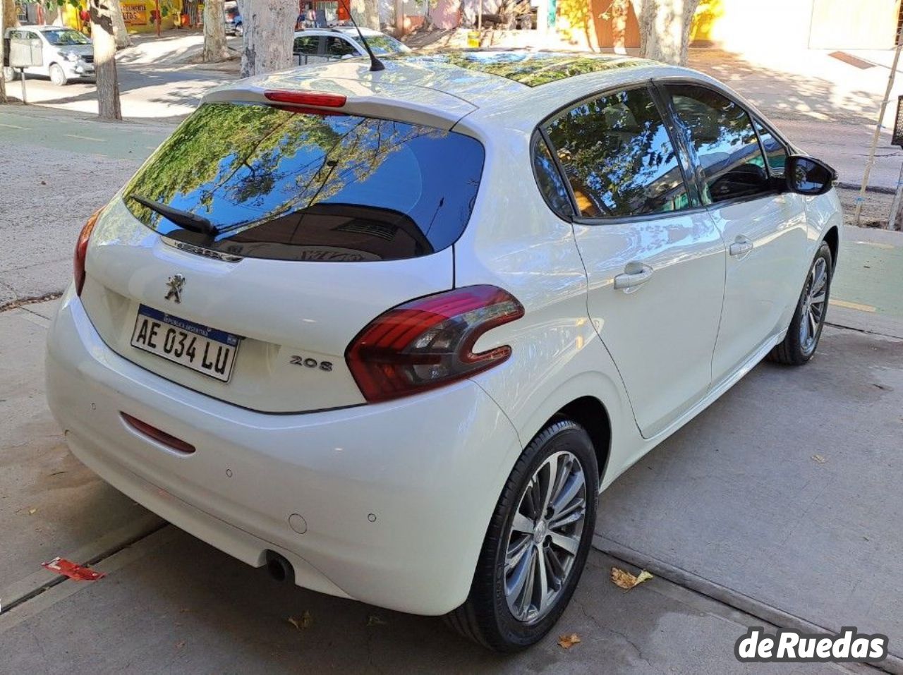 Peugeot 208 Usado en Mendoza, deRuedas