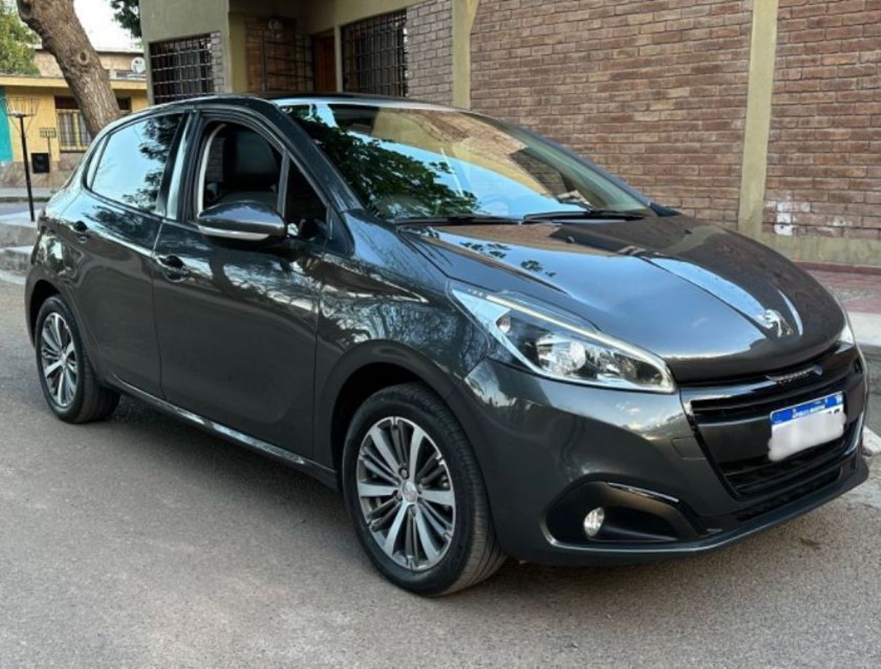 Peugeot 208 Usado en Mendoza, deRuedas
