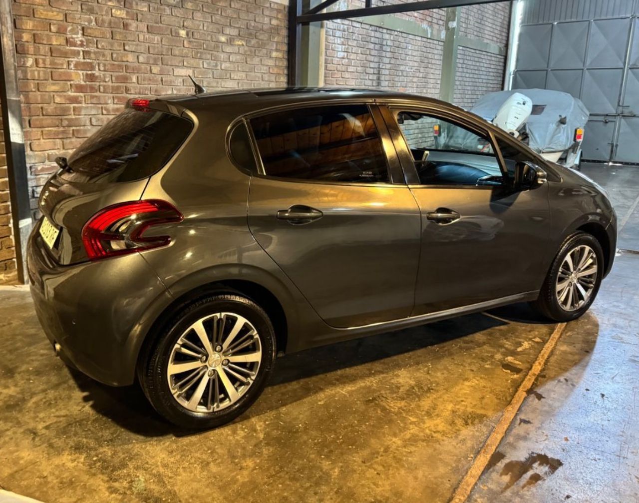 Peugeot 208 Usado en Mendoza, deRuedas