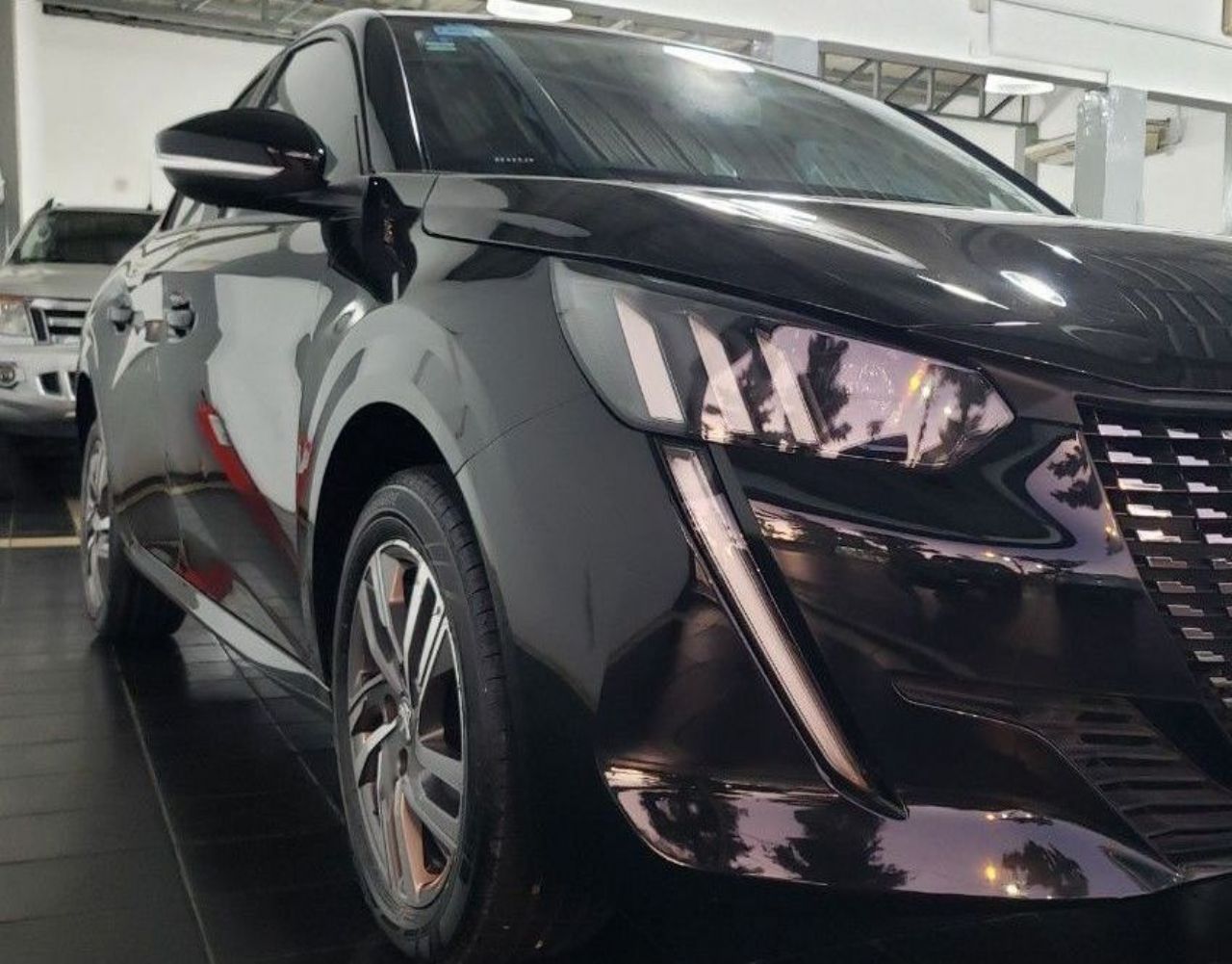 Peugeot 208 Usado Financiado en Mendoza, deRuedas