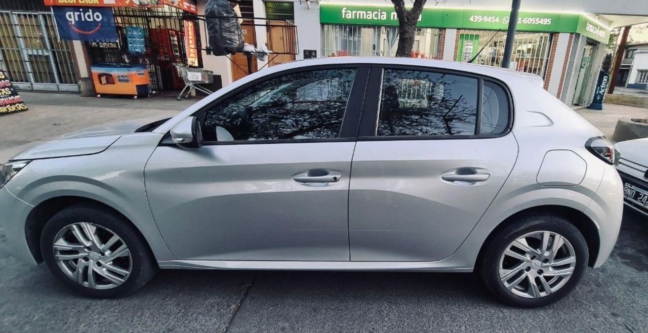 Peugeot 208 Usado en Mendoza, deRuedas