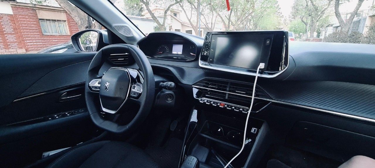 Peugeot 208 Usado en Mendoza, deRuedas