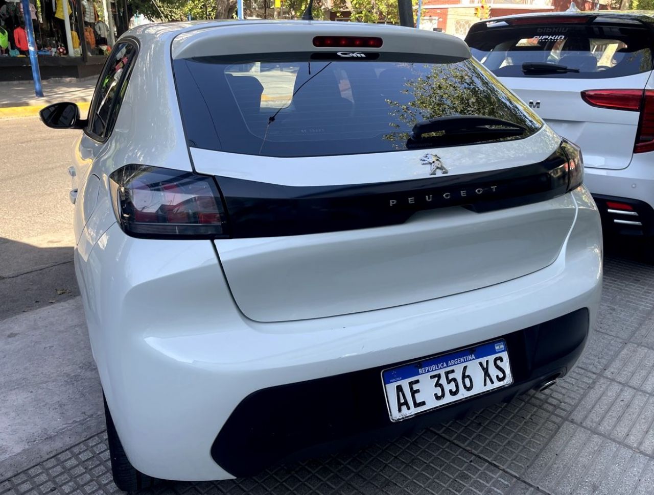 Peugeot 208 Usado en Mendoza, deRuedas