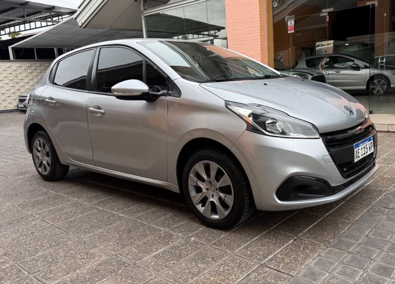 Peugeot 208 Usado Financiado en Mendoza, deRuedas