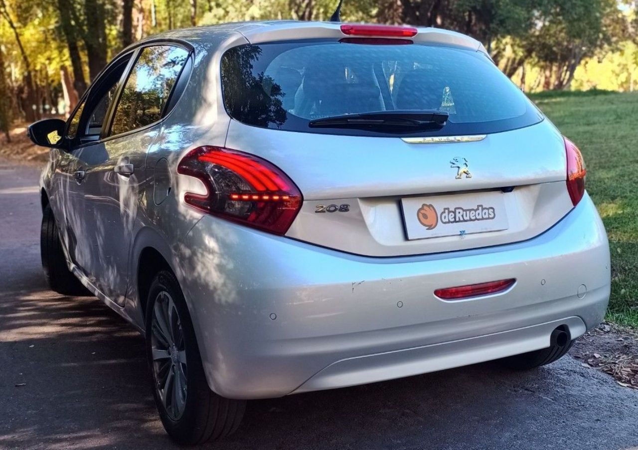 Peugeot 208 Usado en Mendoza, deRuedas