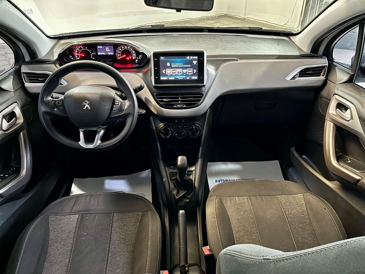 Peugeot 208 Usado Financiado en Córdoba, deRuedas