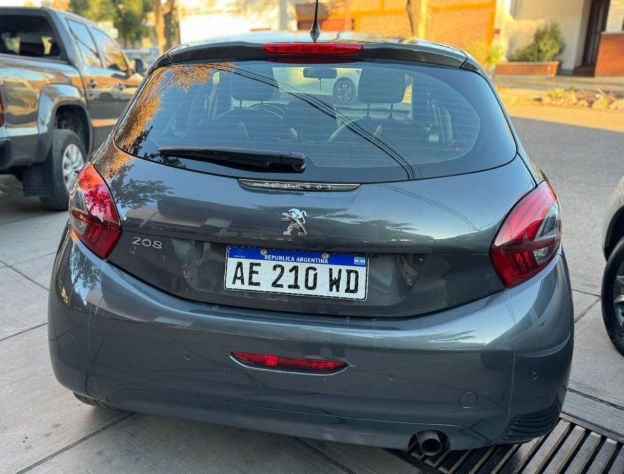 Peugeot 208 Usado en Mendoza, deRuedas