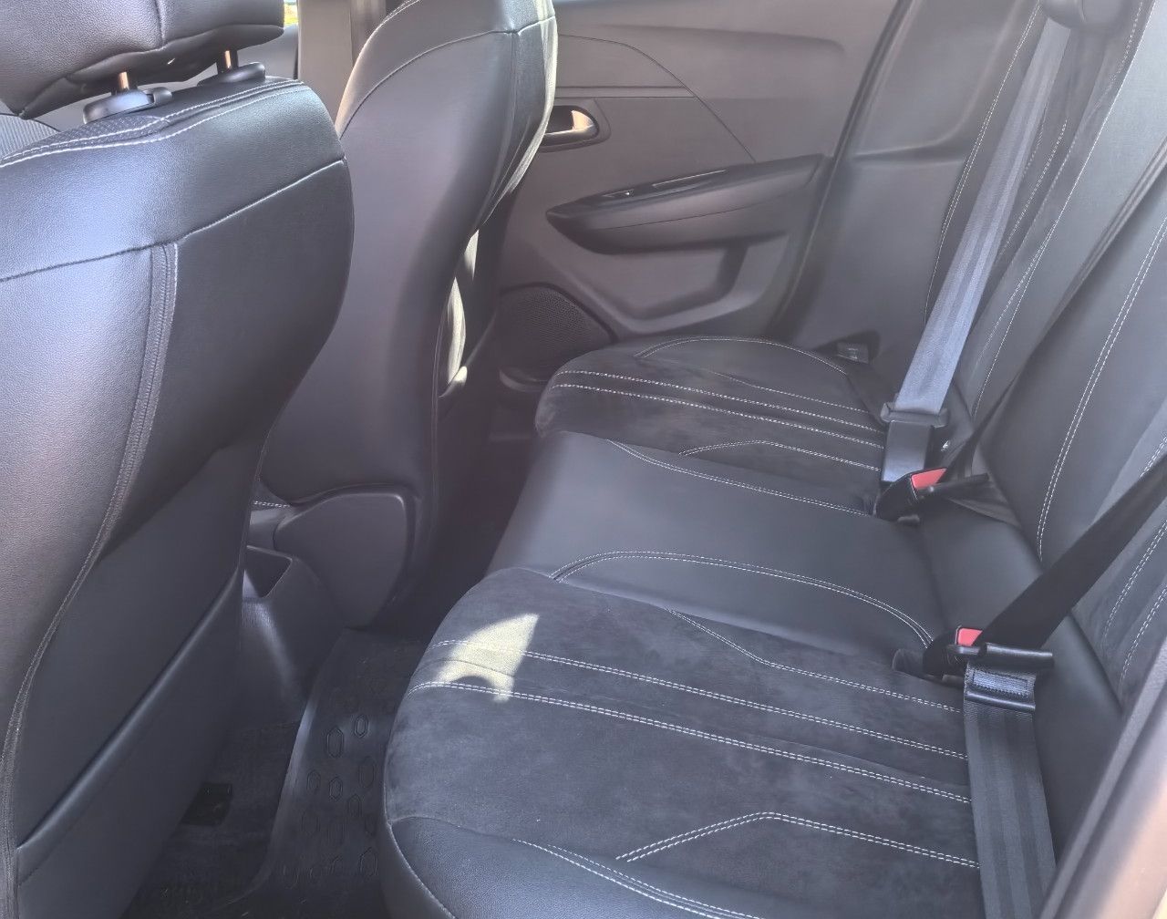 Peugeot 208 Usado en Mendoza, deRuedas