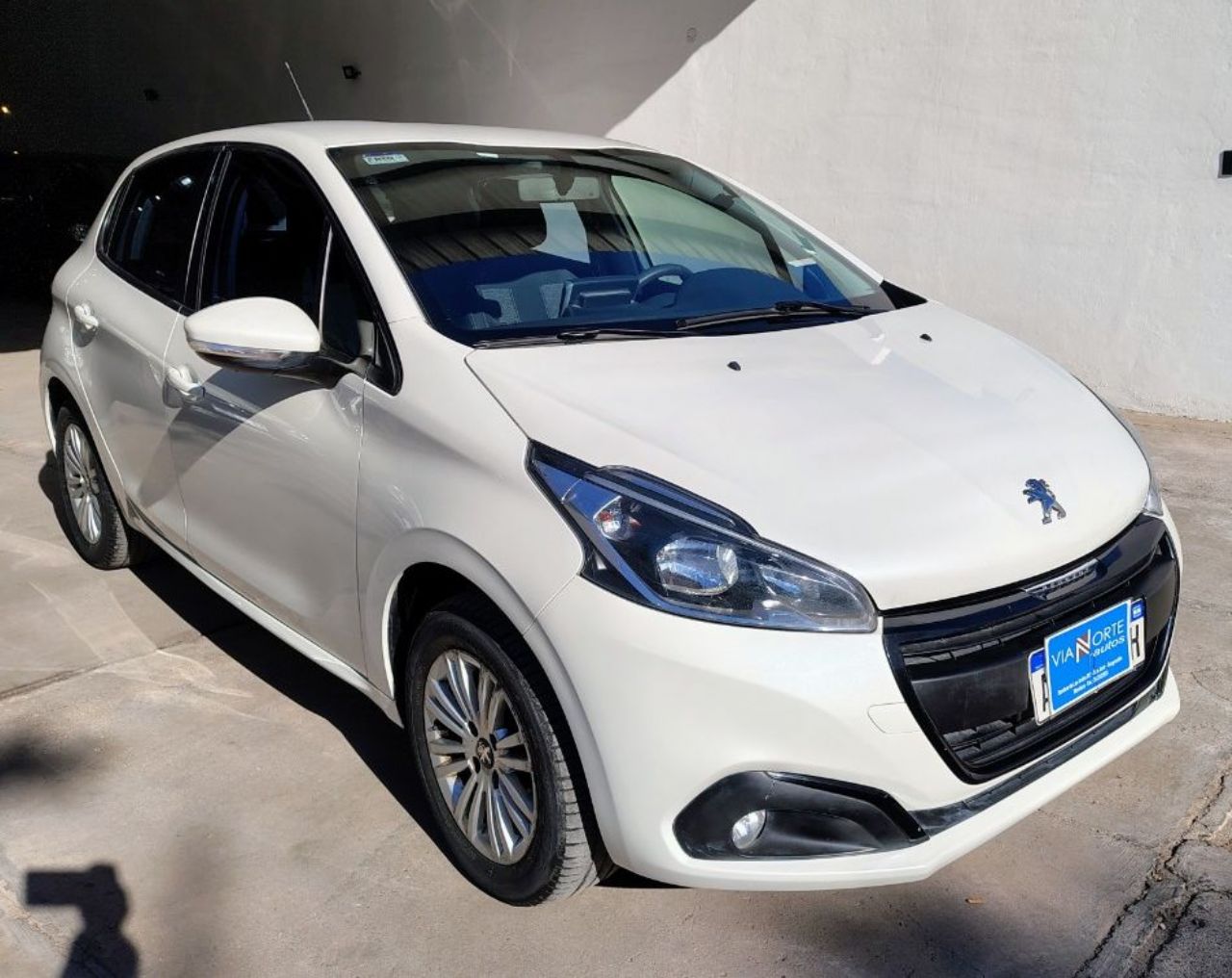 Peugeot 208 Usado Financiado en Mendoza, deRuedas