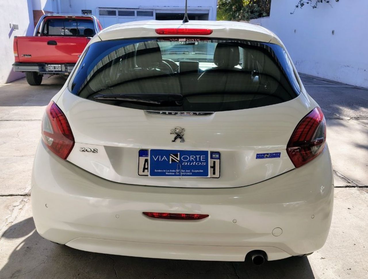 Peugeot 208 Usado Financiado en Mendoza, deRuedas