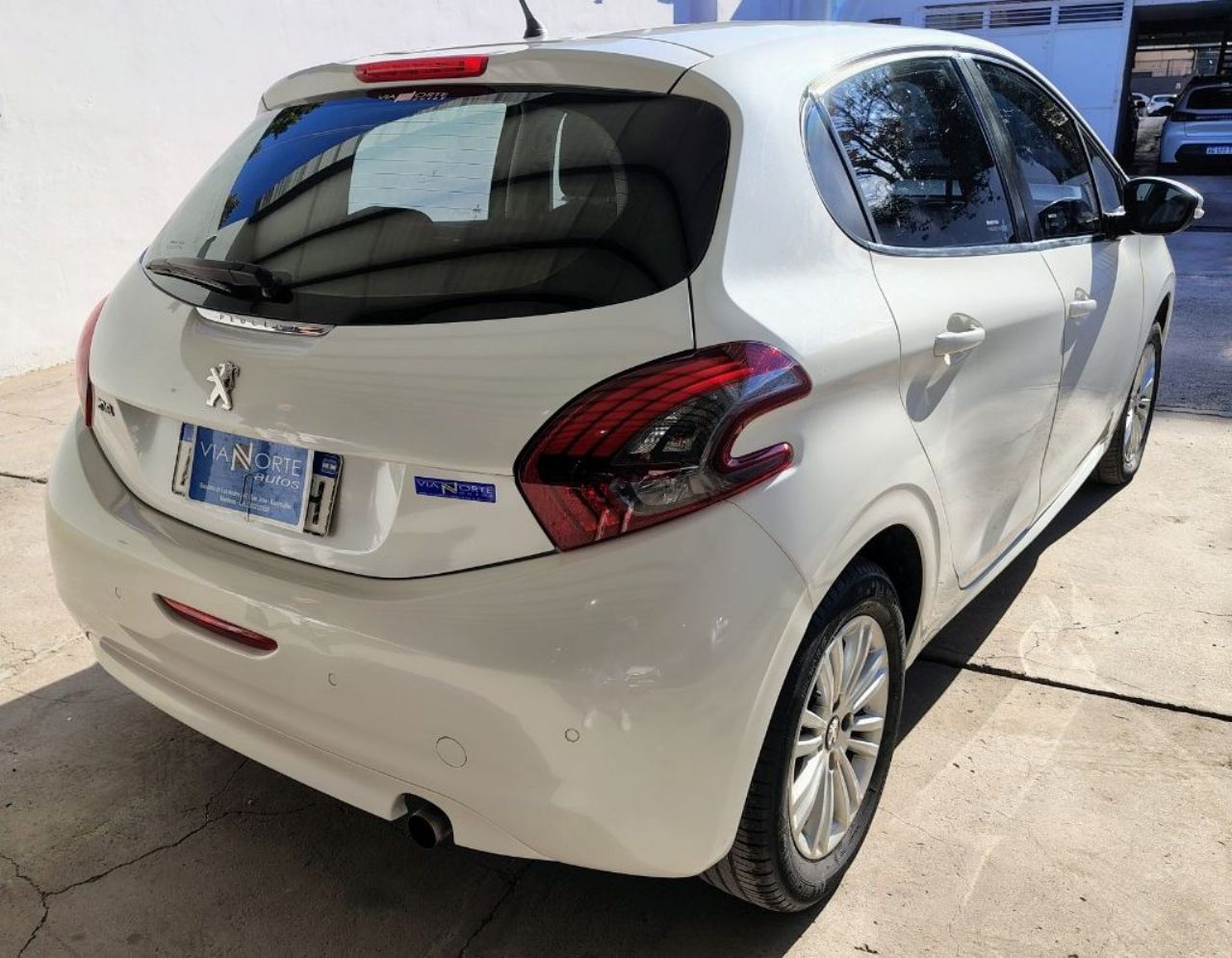 Peugeot 208 Usado Financiado en Mendoza, deRuedas