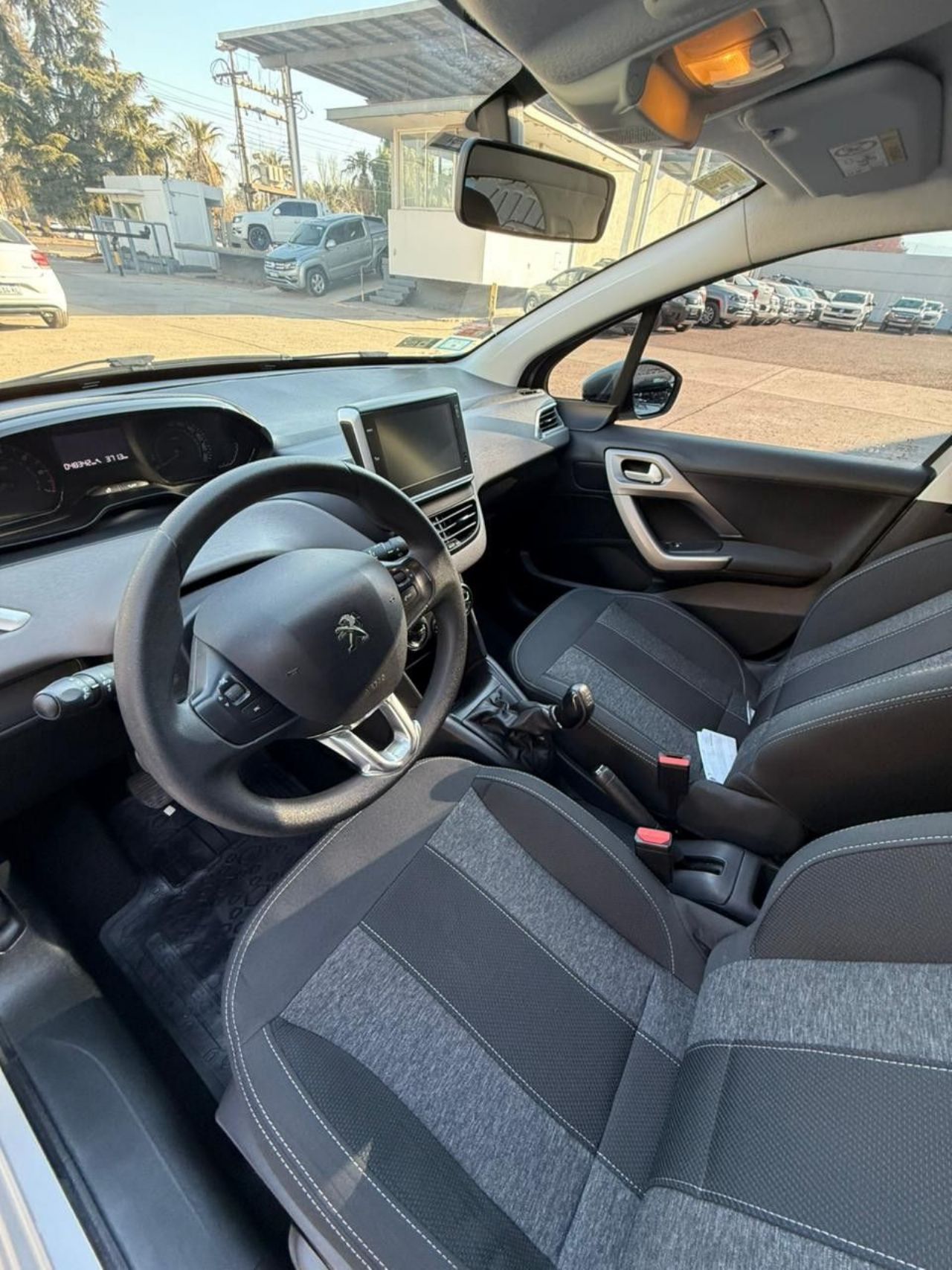 Peugeot 208 Usado en Mendoza, deRuedas