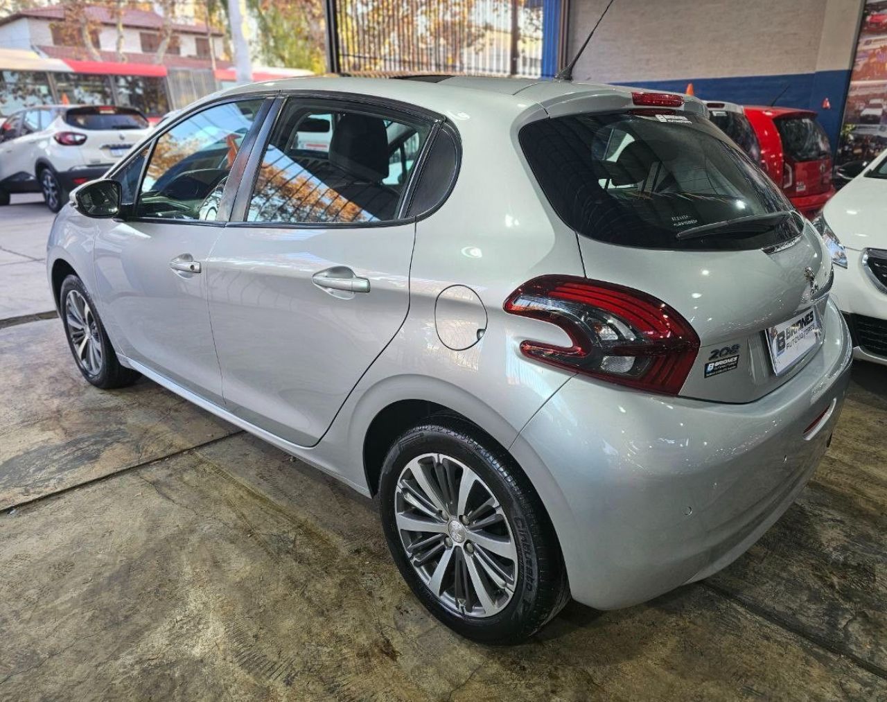 Peugeot 208 Usado en Mendoza, deRuedas