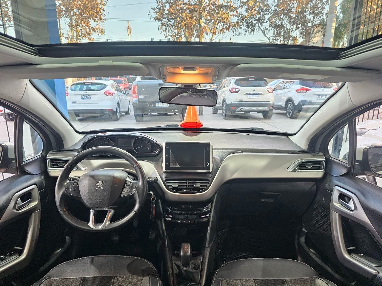 Peugeot 208 Usado en Mendoza, deRuedas