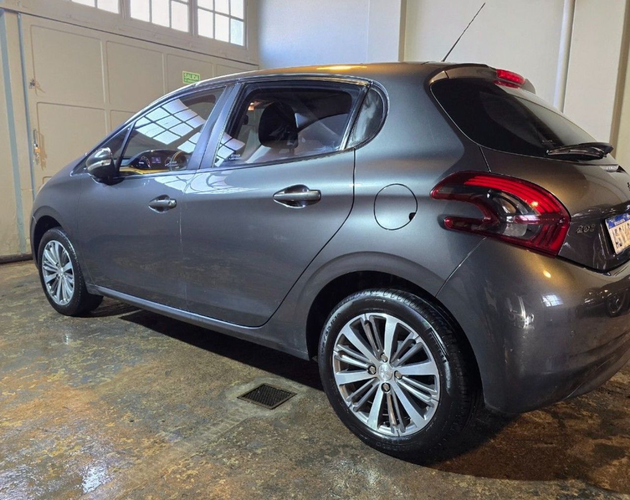 Peugeot 208 Usado Financiado en Mendoza, deRuedas