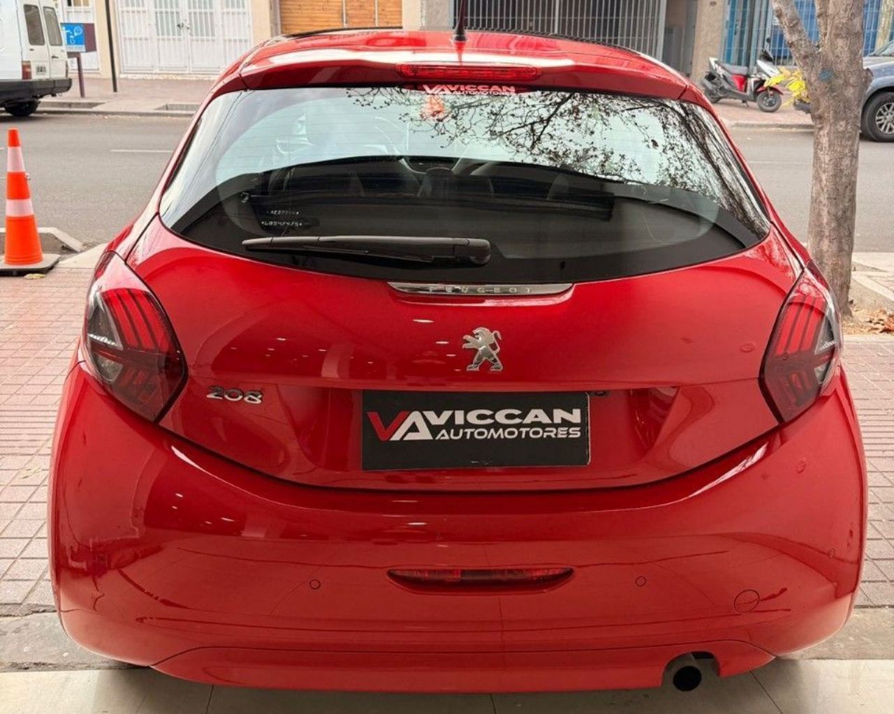 Peugeot 208 Usado Financiado en Mendoza, deRuedas