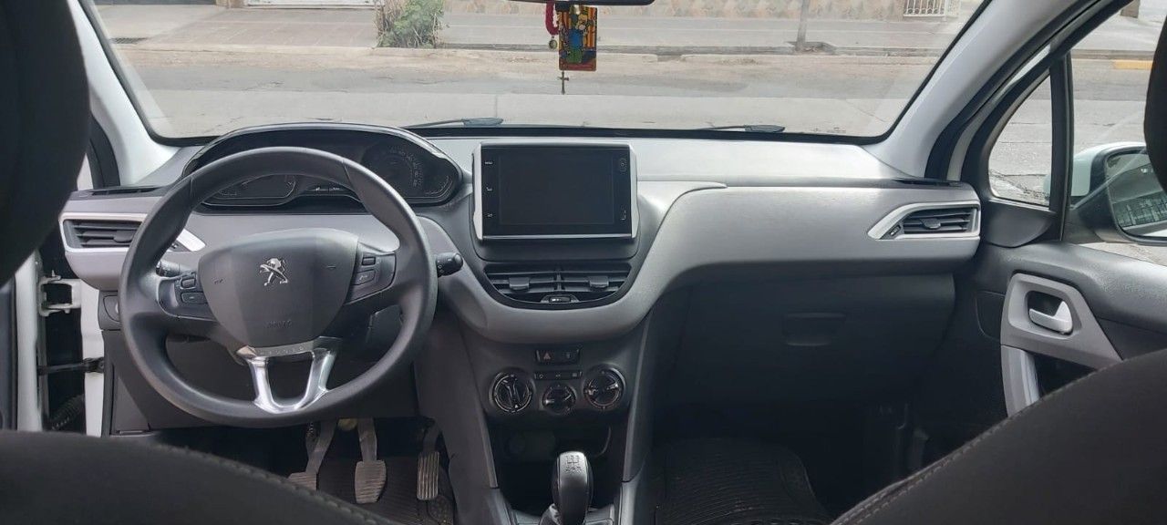 Peugeot 208 Usado en Mendoza, deRuedas