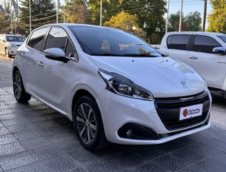 Peugeot 208 Usado en Mendoza Financiado