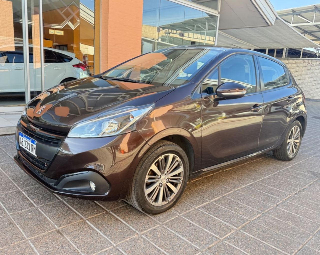 Peugeot 208 Usado Financiado en Mendoza, deRuedas