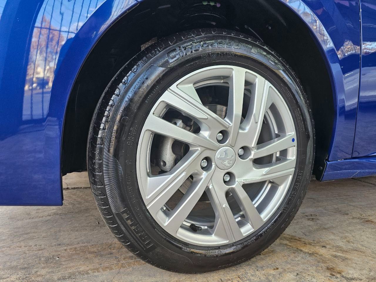 Peugeot 208 Usado en Mendoza, deRuedas
