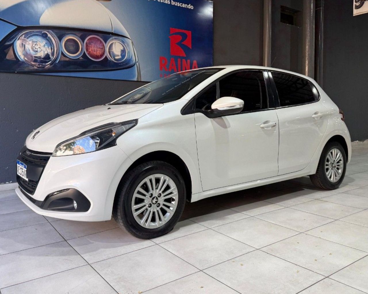 Peugeot 208 Usado Financiado en Mendoza, deRuedas