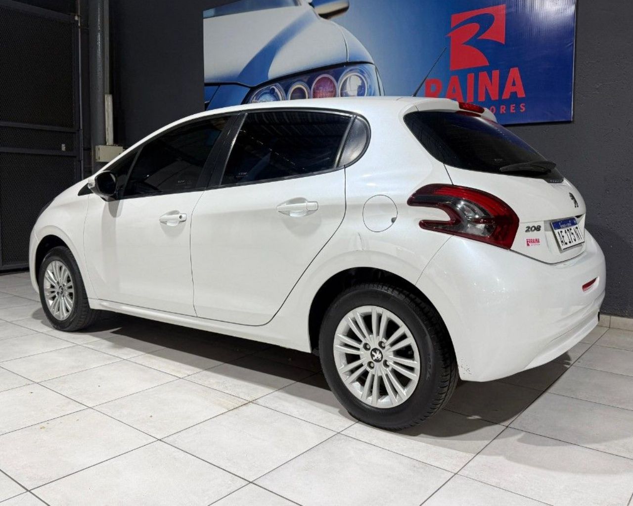 Peugeot 208 Usado Financiado en Mendoza, deRuedas