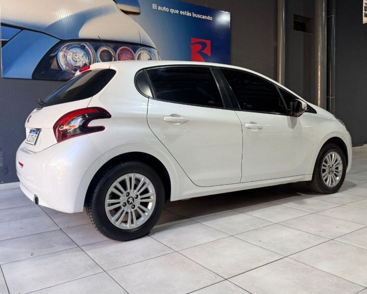 Peugeot 208 Usado Financiado en Mendoza, deRuedas