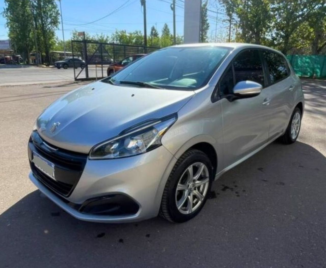 Peugeot 208 Usado en Mendoza, deRuedas