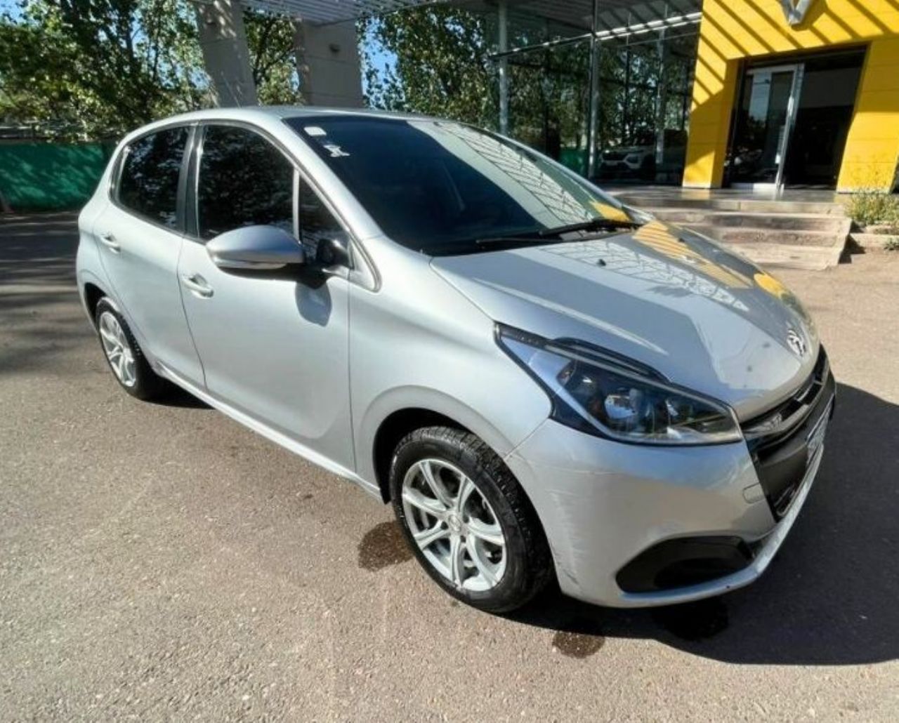 Peugeot 208 Usado en Mendoza, deRuedas