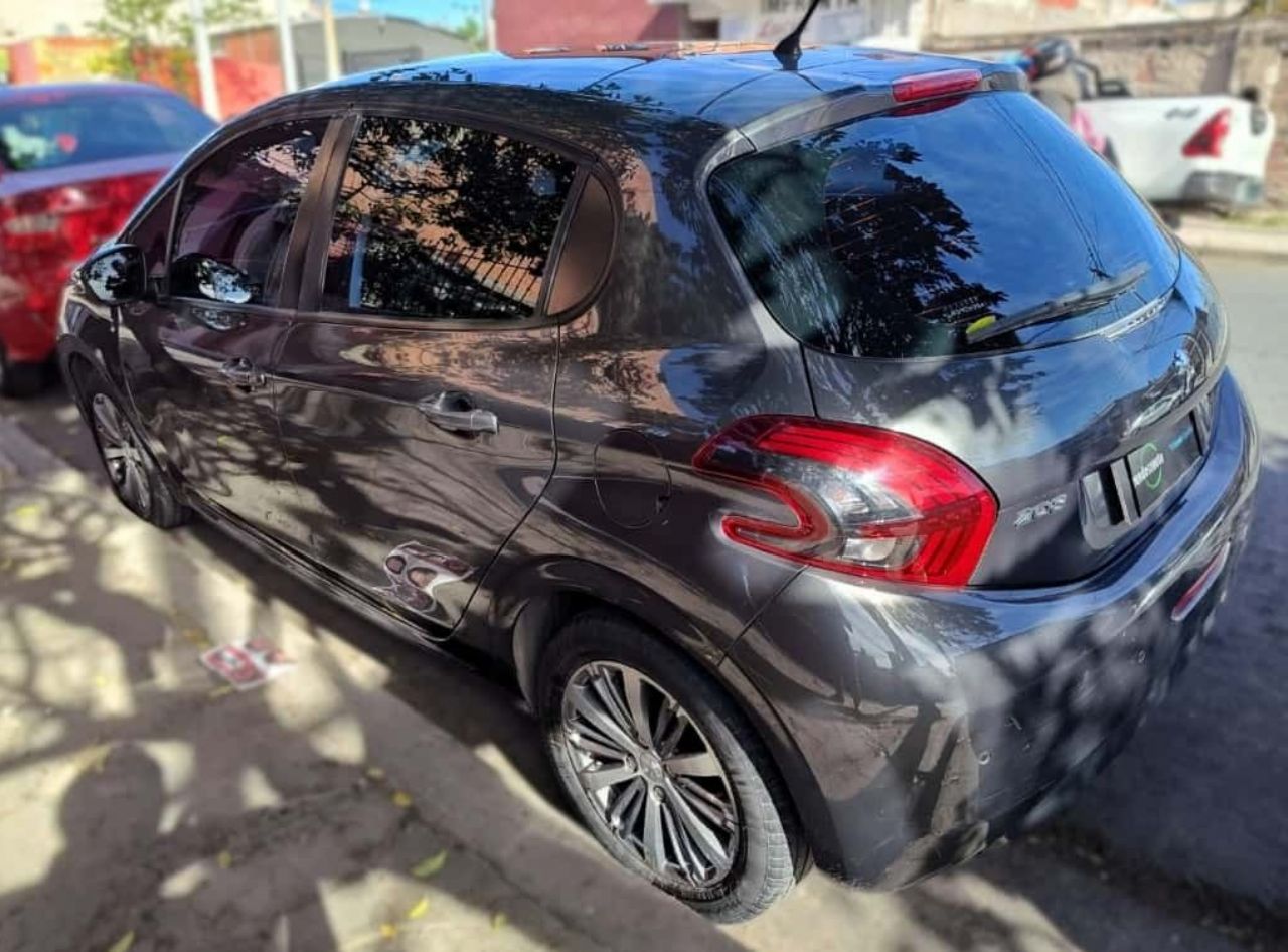 Peugeot 208 Usado en Salta, deRuedas