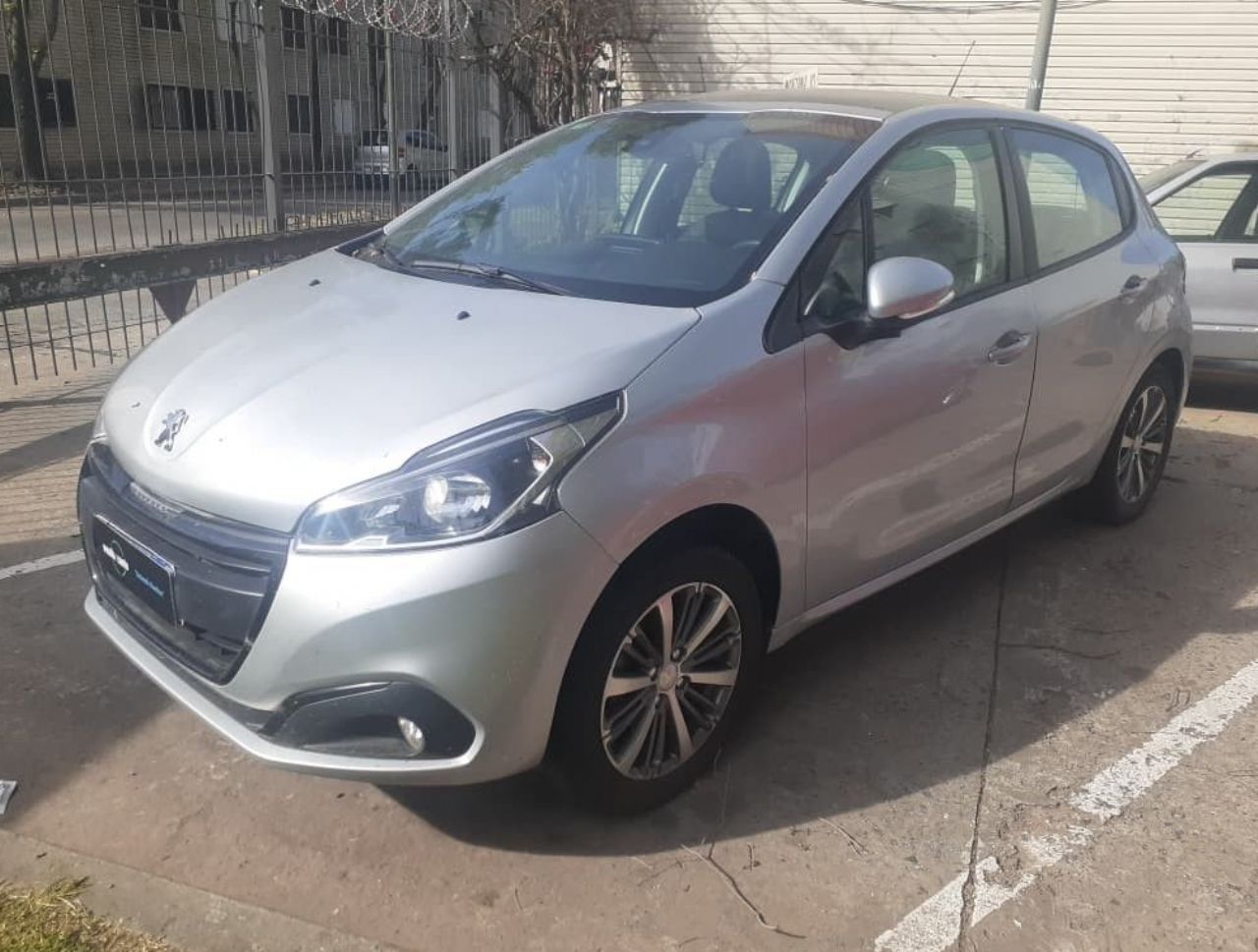 Peugeot 208 Usado Financiado en Buenos Aires, deRuedas