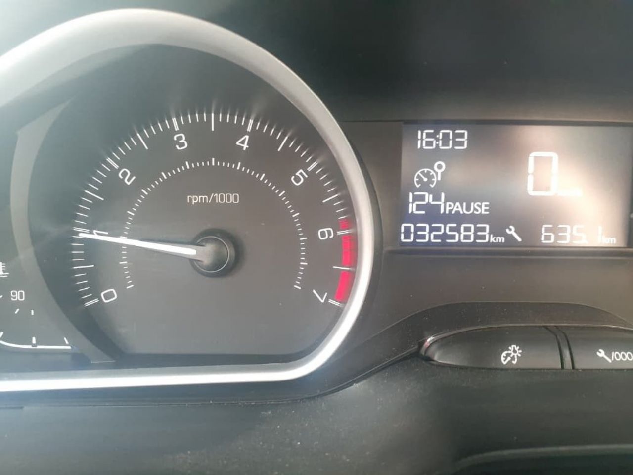 Peugeot 208 Usado Financiado en Buenos Aires, deRuedas