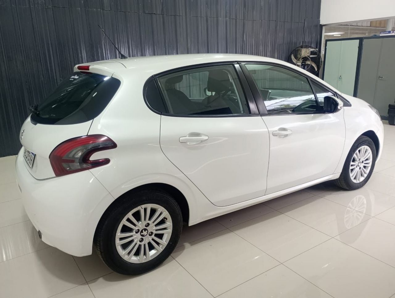 Peugeot 208 Usado en Mendoza, deRuedas